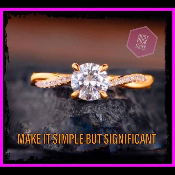 ❤️SOLD❤️ Gold Twisted Delicate White Sapphire Ring - Picture 3 of 10